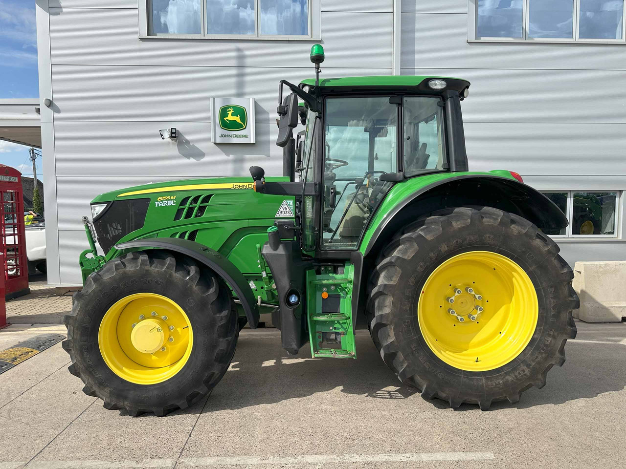 John Deere 6155M - Traktors: foto 2 John Deere 6155M - Traktors: foto 2
