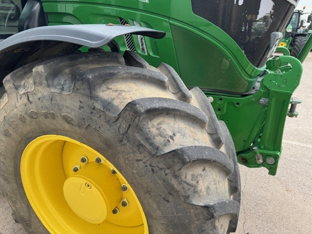 John Deere 6155M - Traktors: foto 5 John Deere 6155M - Traktors: foto 5