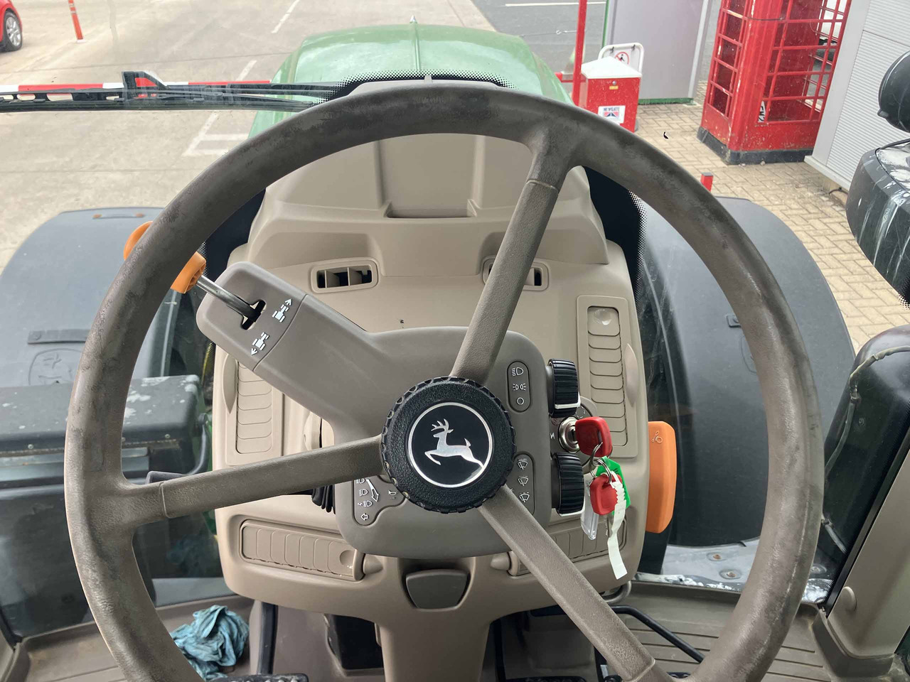 Traktors John Deere 6155M: foto 16