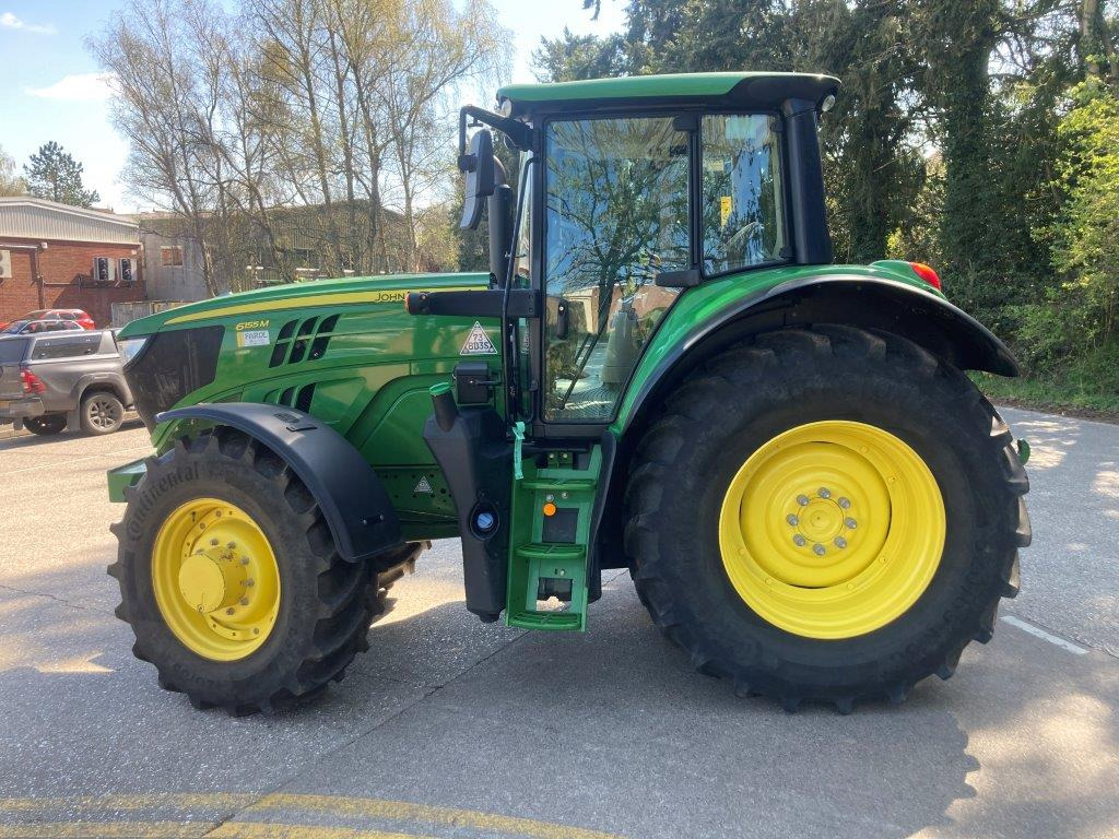 John Deere 6155M - Traktors: foto 4 John Deere 6155M - Traktors: foto 4