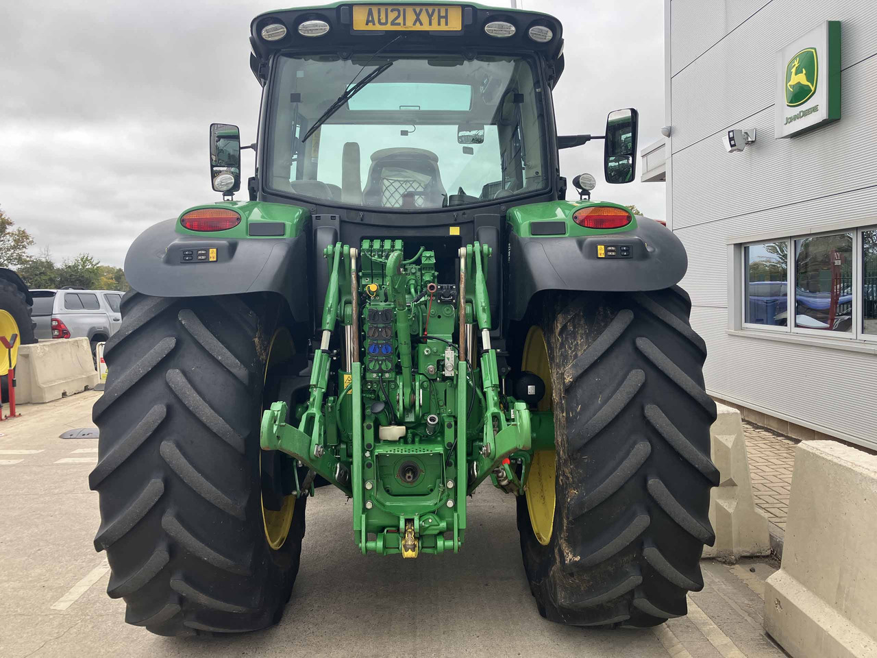 John Deere 6155R - Traktors: foto 4 John Deere 6155R - Traktors: foto 4