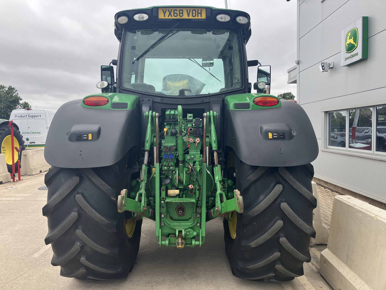 John Deere 6155R - Traktors: foto 4 John Deere 6155R - Traktors: foto 4