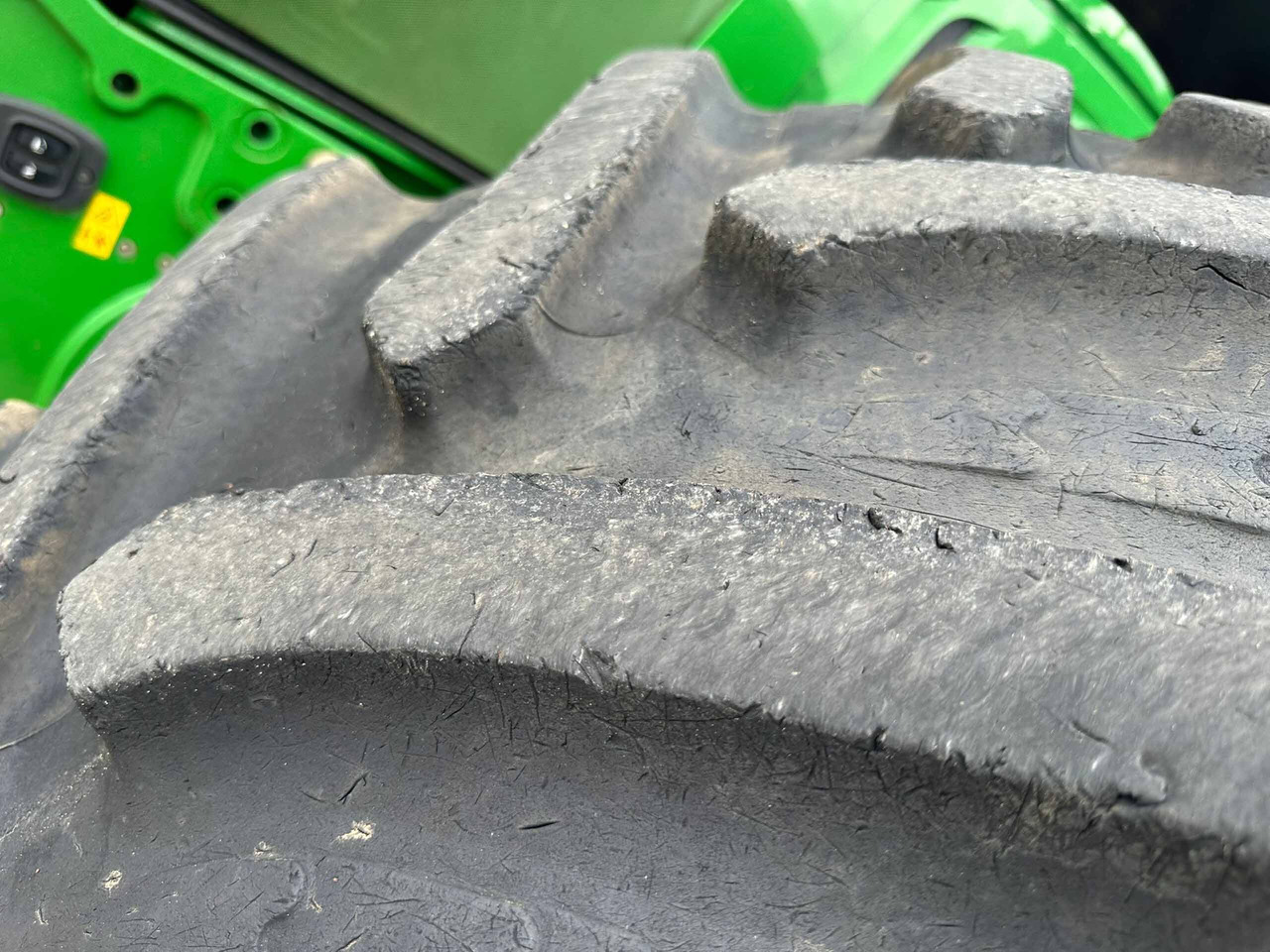 Traktors John Deere 6155R: foto 10