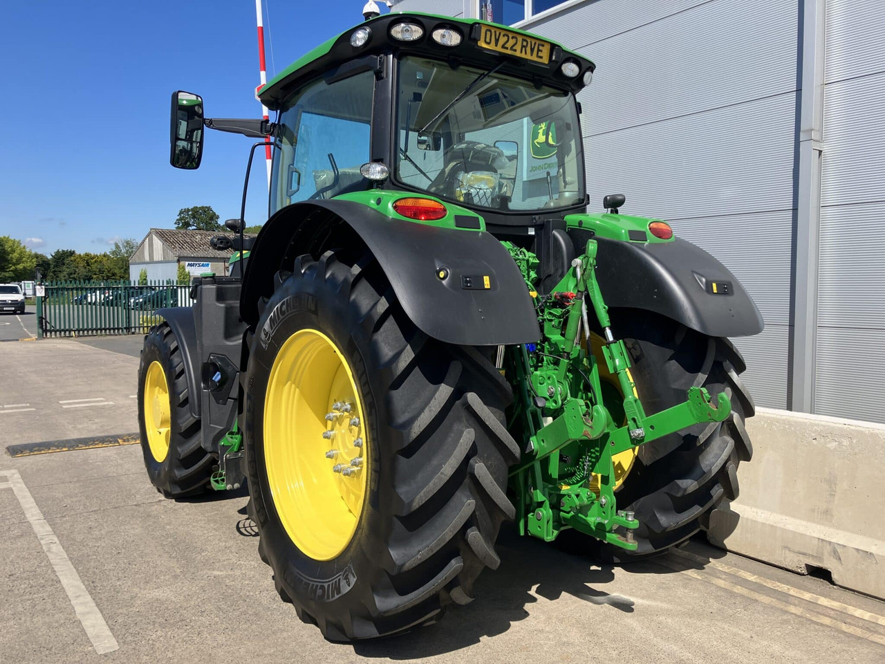 John Deere 6215R - Traktors: foto 3 John Deere 6215R - Traktors: foto 3