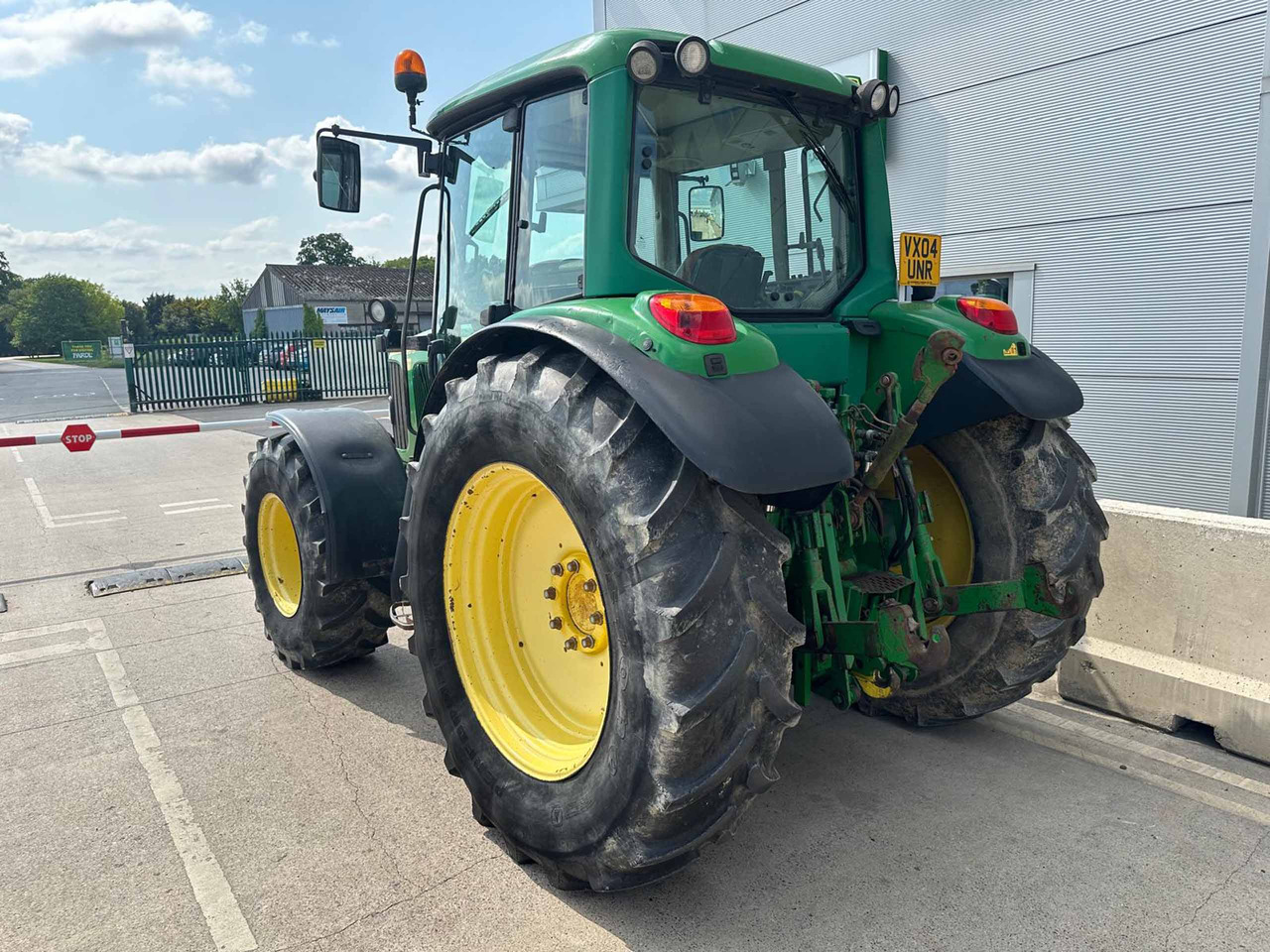 John Deere 6420S - Traktors: foto 3 John Deere 6420S - Traktors: foto 3