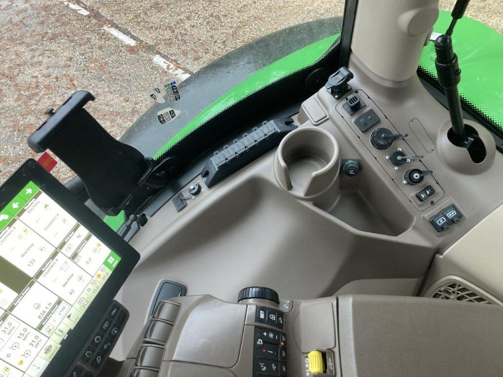 John Deere 6R 185 - Traktors: foto 5 John Deere 6R 185 - Traktors: foto 5
