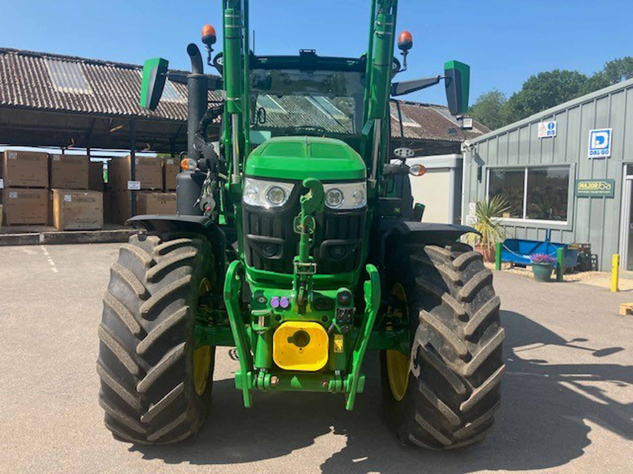 John Deere 6R 185 - Traktors: foto 4 John Deere 6R 185 - Traktors: foto 4
