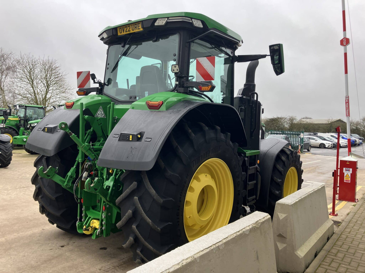 John Deere 7R 310 - Traktors: foto 5 John Deere 7R 310 - Traktors: foto 5