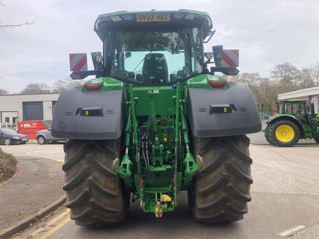 John Deere 7R 310 - Traktors: foto 4 John Deere 7R 310 - Traktors: foto 4