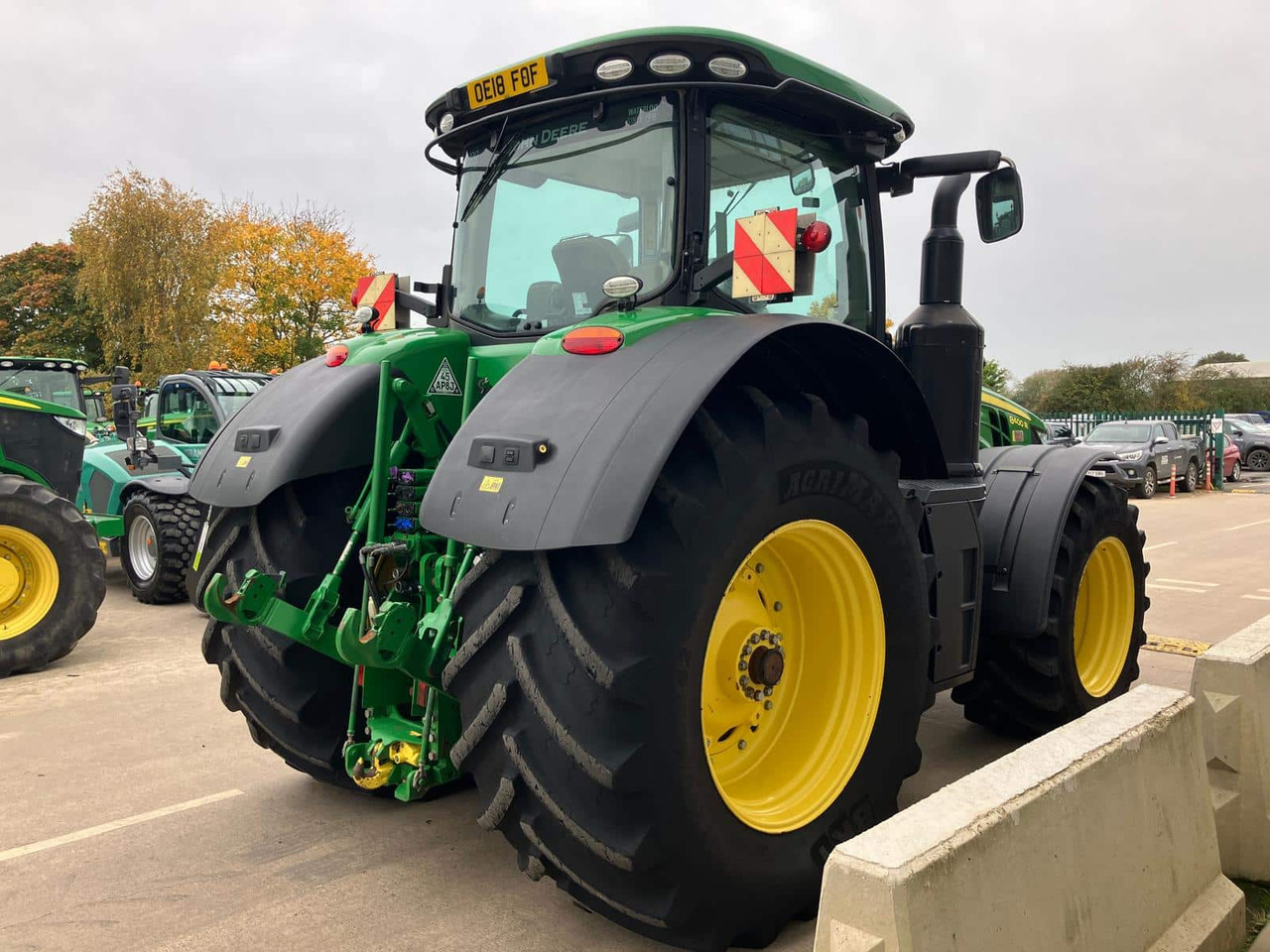 John Deere 8400R - Traktors: foto 5 John Deere 8400R - Traktors: foto 5