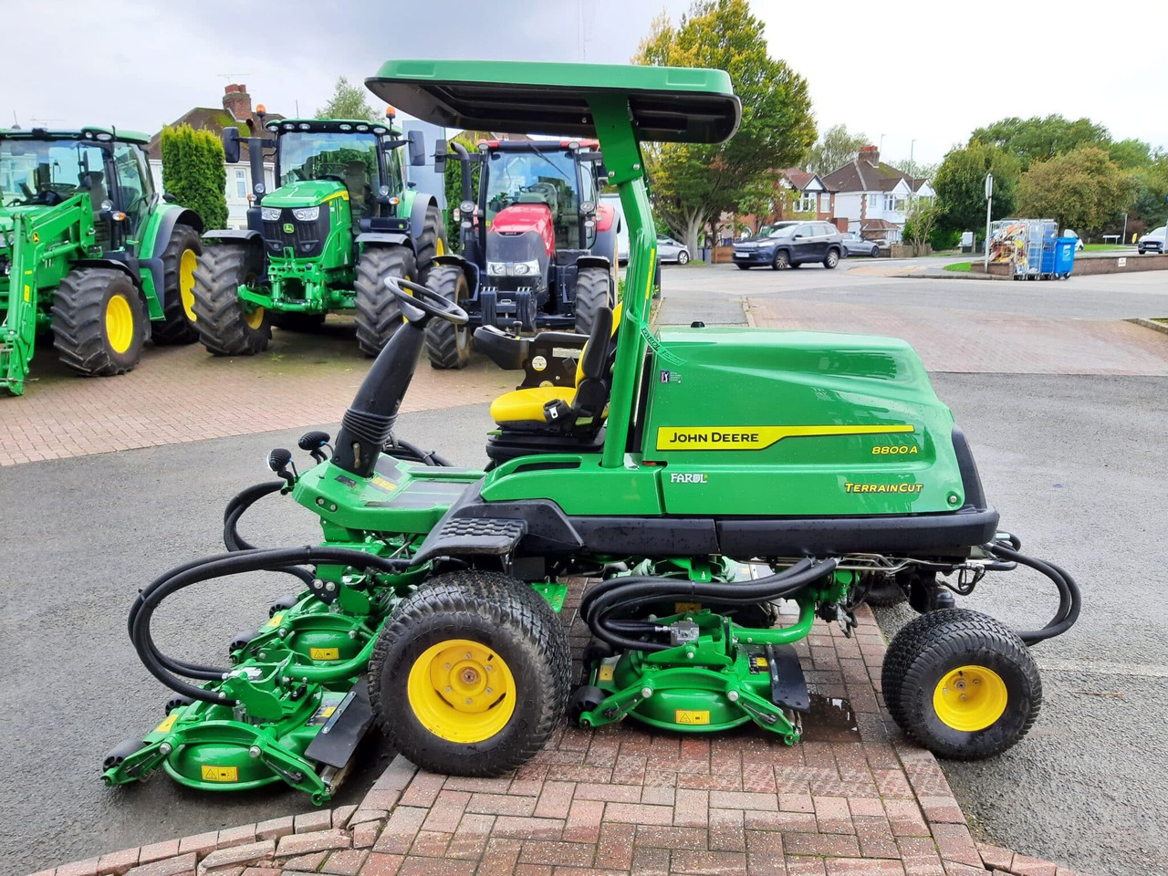 John Deere 8800A rotary mower - Zāles pļāvējs: foto 4 John Deere 8800A rotary mower - Zāles pļāvējs: foto 4