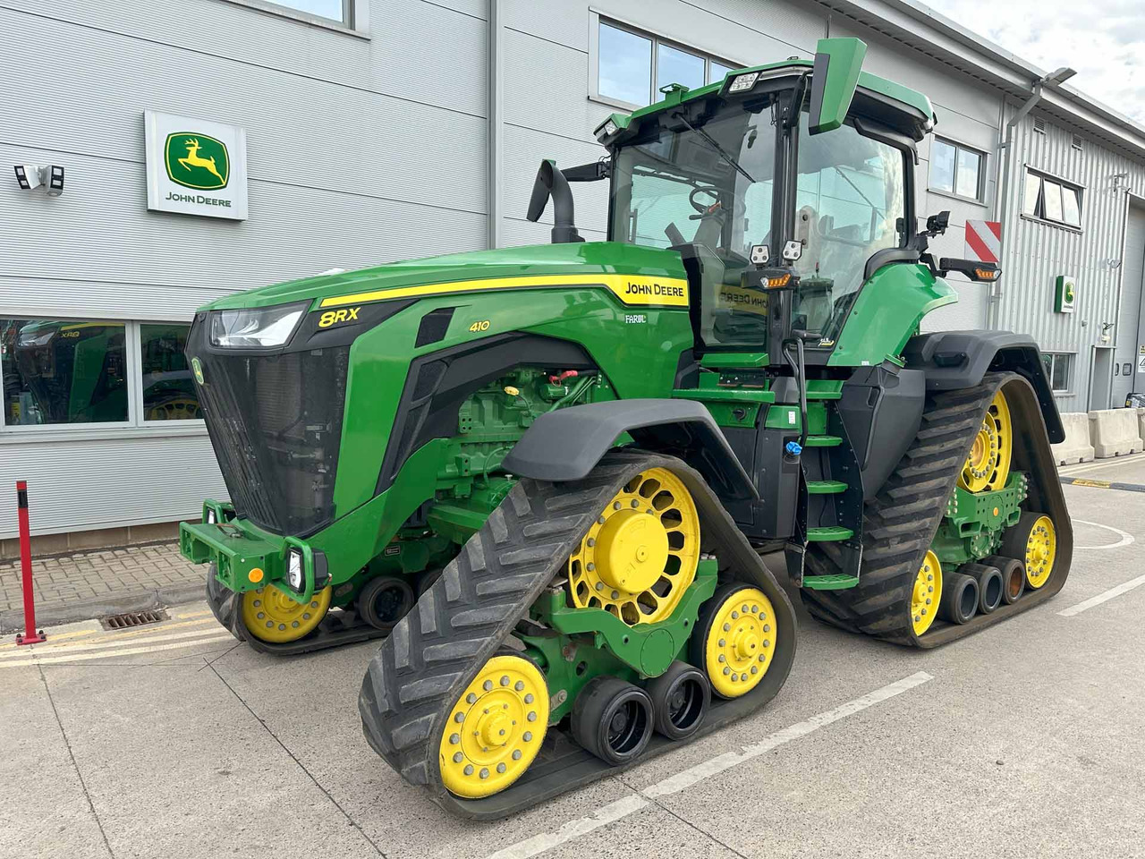 John Deere 8RX 410 - Traktors: foto 1 John Deere 8RX 410 - Traktors: foto 1