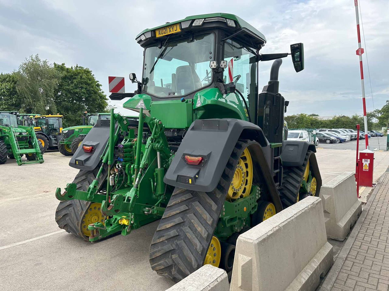 John Deere 8RX 410 - Traktors: foto 5 John Deere 8RX 410 - Traktors: foto 5