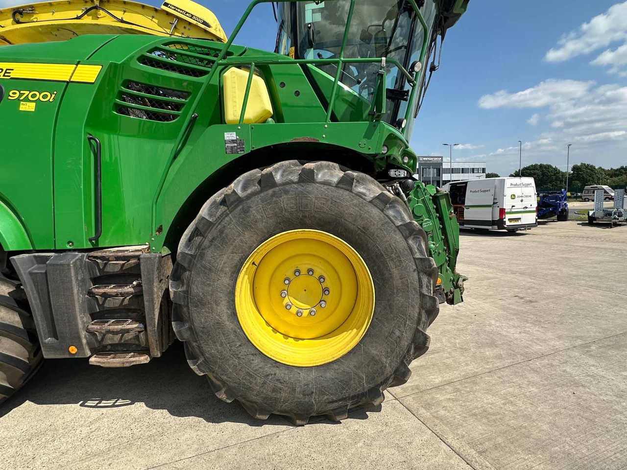 John Deere 9700i - Lopbarības kombains: foto 5 John Deere 9700i - Lopbarības kombains: foto 5