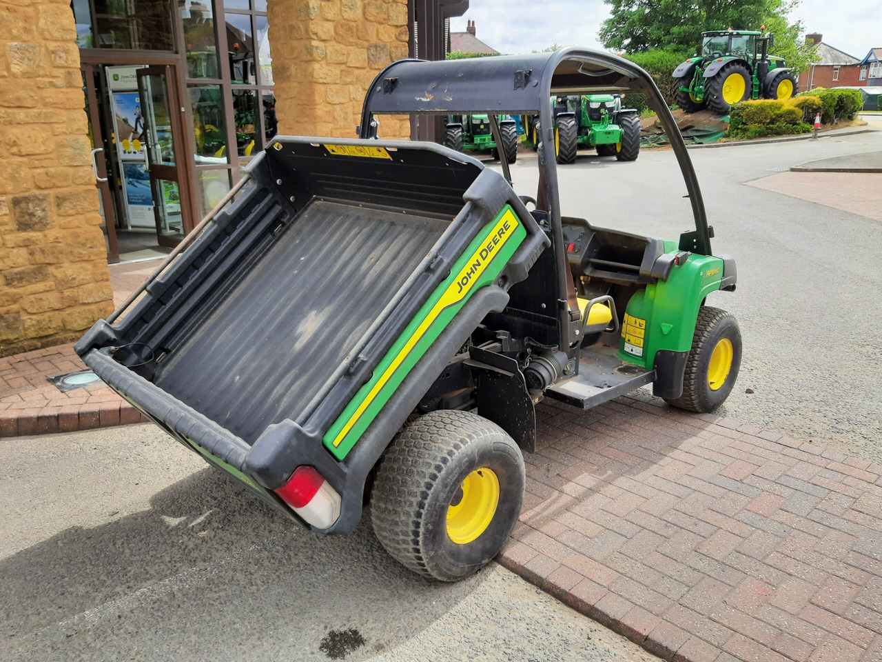 John Deere HPX815E Gator - Kvadricikls: foto 2 John Deere HPX815E Gator - Kvadricikls: foto 2