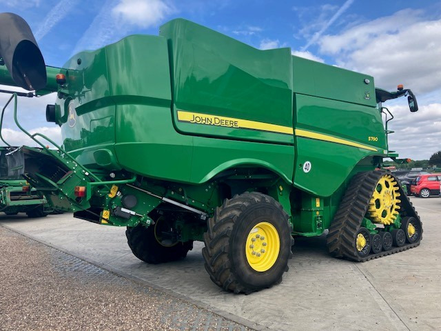 John Deere S790 - Labības kombains: foto 4 John Deere S790 - Labības kombains: foto 4