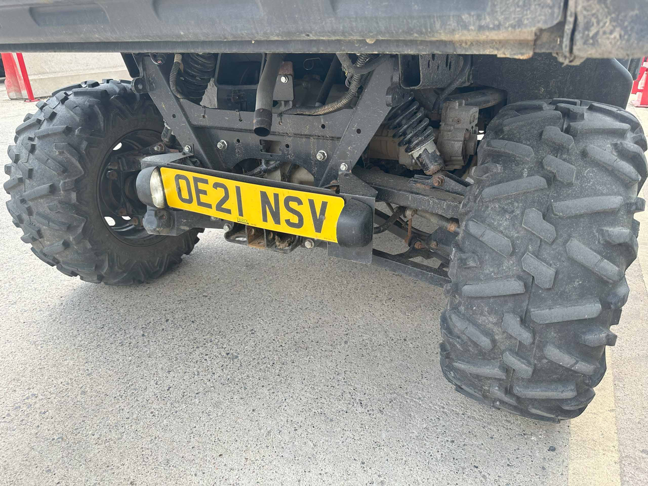 John Deere XUV865M - Kvadricikls: foto 5 John Deere XUV865M - Kvadricikls: foto 5