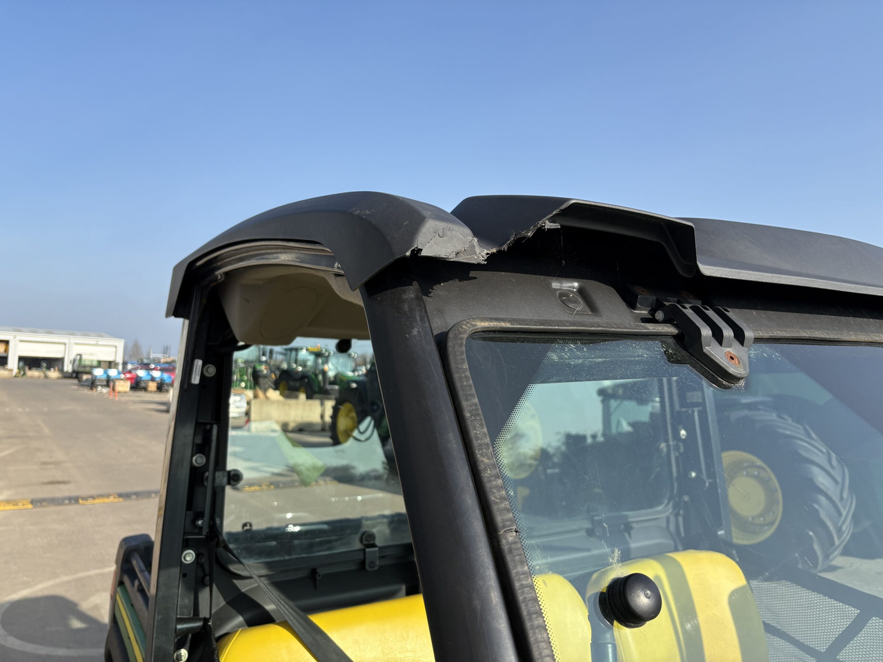 Kvadricikls John Deere XUV865M: foto 7