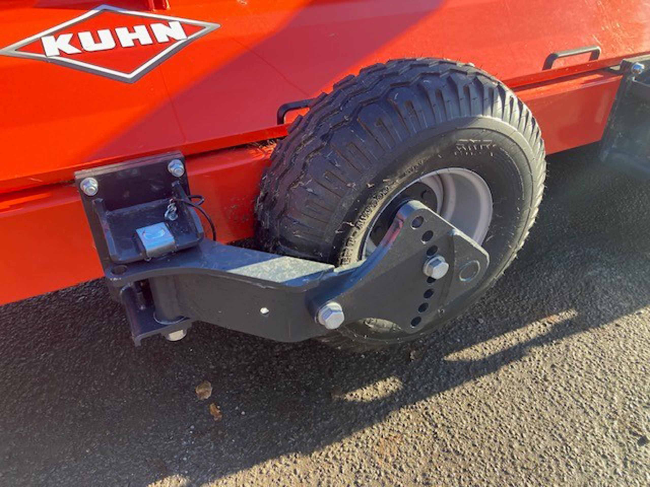 Kuhn RM610R Flail mower - Pļaujmašīna-smalcinātājs/ Mulčētājs: foto 4 Kuhn RM610R Flail mower - Pļaujmašīna-smalcinātājs/ Mulčētājs: foto 4
