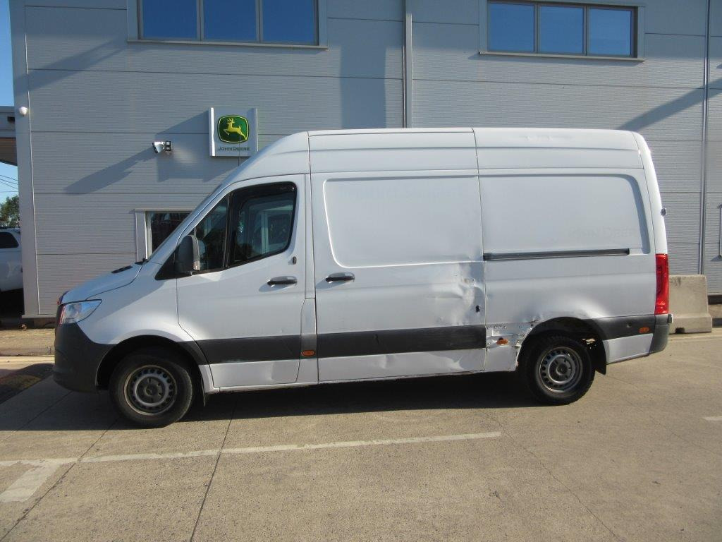 MERCEDES-BENZ SPRINTER 314 CDI - Kravas mikroautobuss: foto 4 MERCEDES-BENZ SPRINTER 314 CDI - Kravas mikroautobuss: foto 4
