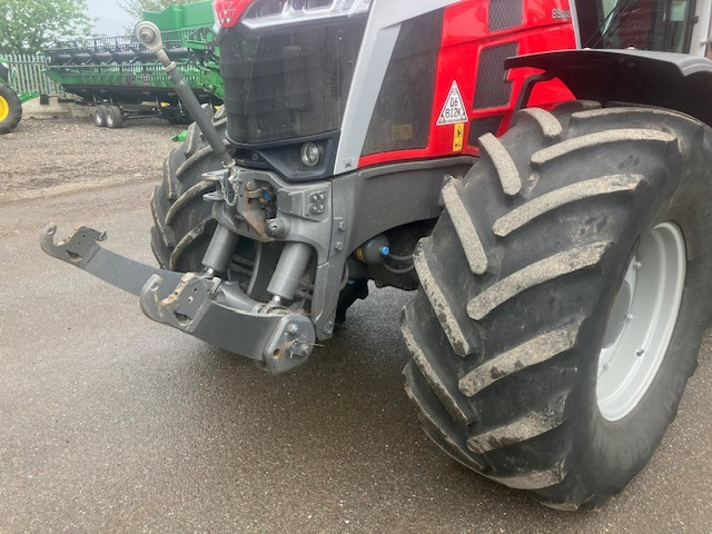 Massey Ferguson 8S.245 - Traktors: foto 2 Massey Ferguson 8S.245 - Traktors: foto 2