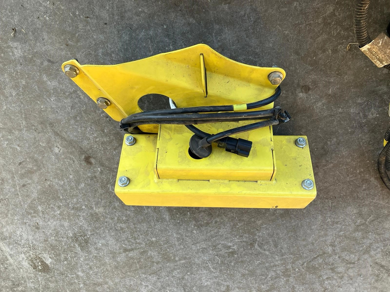 John Deere Active Fill Kit - Rezerves daļa - Lauksaimniecības tehnika: foto 5 John Deere Active Fill Kit - Rezerves daļa - Lauksaimniecības tehnika: foto 5