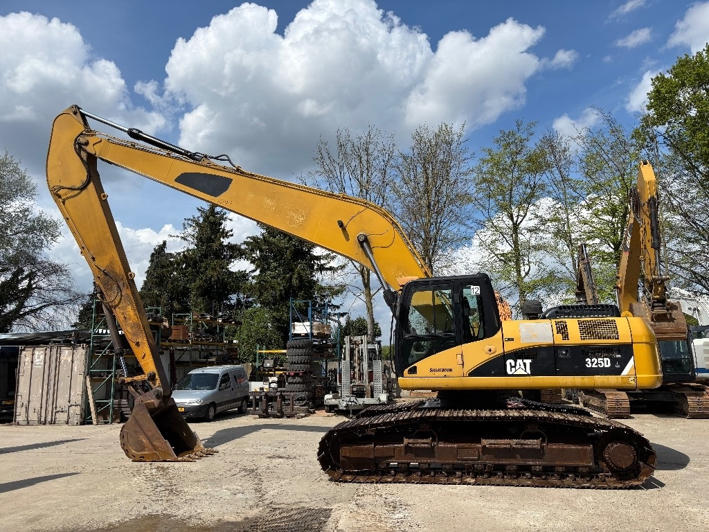 CAT 325 D LR LRE LONG REACH 16m - Kāpurķēžu ekskavators: foto 1 CAT 325 D LR LRE LONG REACH 16m - Kāpurķēžu ekskavators: foto 1