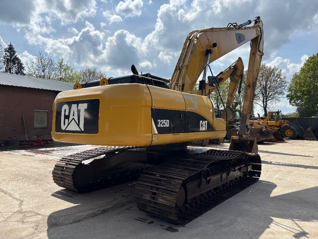 CAT 325 D LR LRE LONG REACH 16m - Kāpurķēžu ekskavators: foto 5 CAT 325 D LR LRE LONG REACH 16m - Kāpurķēžu ekskavators: foto 5