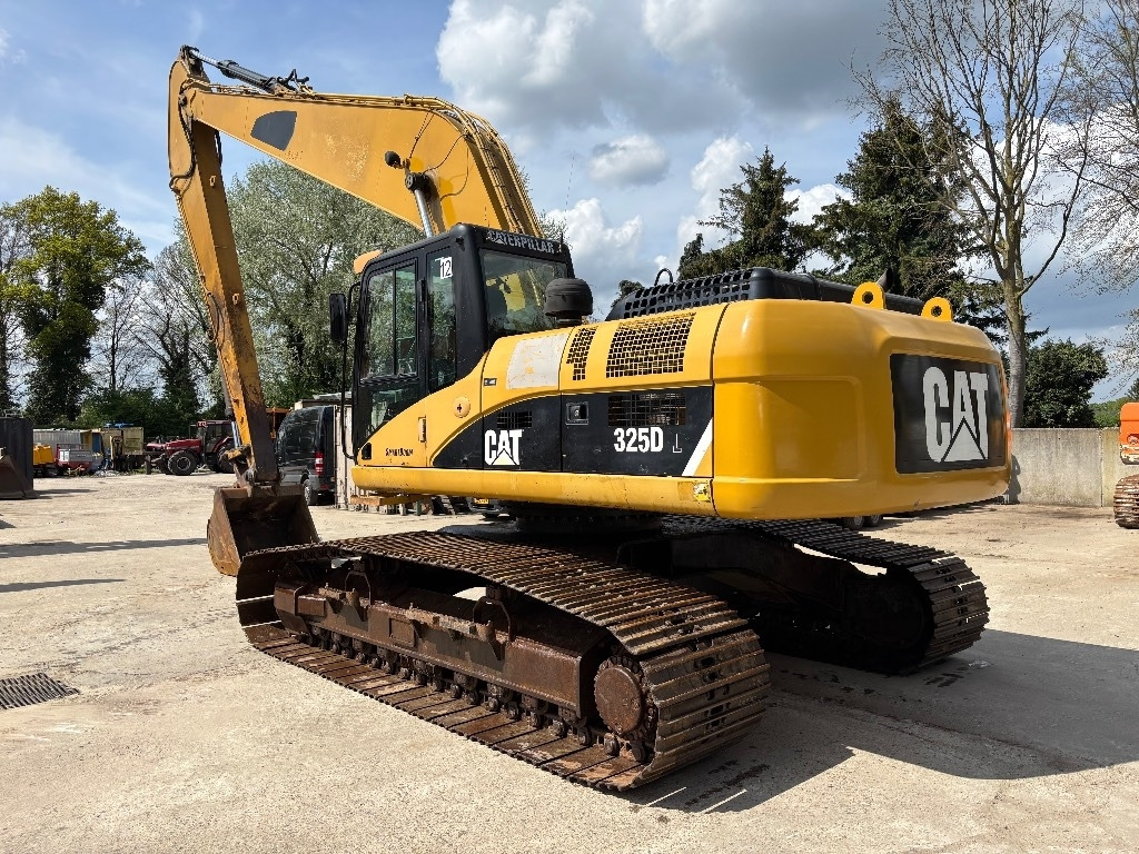 CAT 325 D LR LRE LONG REACH 16m - Kāpurķēžu ekskavators: foto 3 CAT 325 D LR LRE LONG REACH 16m - Kāpurķēžu ekskavators: foto 3