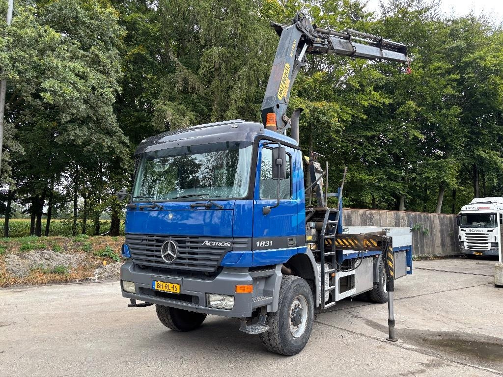 Mercedes-Benz Actros 1831/ 4x4 / Palfinger PK19000 Crane - Kravas auto ar manipulatoru: foto 5 Mercedes-Benz Actros 1831/ 4x4 / Palfinger PK19000 Crane - Kravas auto ar manipulatoru: foto 5