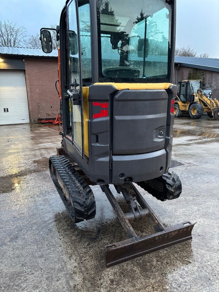 Mini-ekskavators Volvo EC 20 E: foto 18
