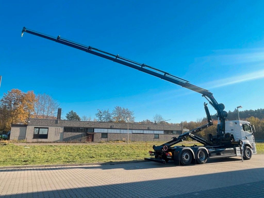 MAN TGS 26.470 6x2 Abrollkipper + Kran Hiab 228-6 - Pacēlājs ar āķi, Kravas auto ar manipulatoru: foto 5 MAN TGS 26.470 6x2 Abrollkipper + Kran Hiab 228-6 - Pacēlājs ar āķi, Kravas auto ar manipulatoru: foto 5