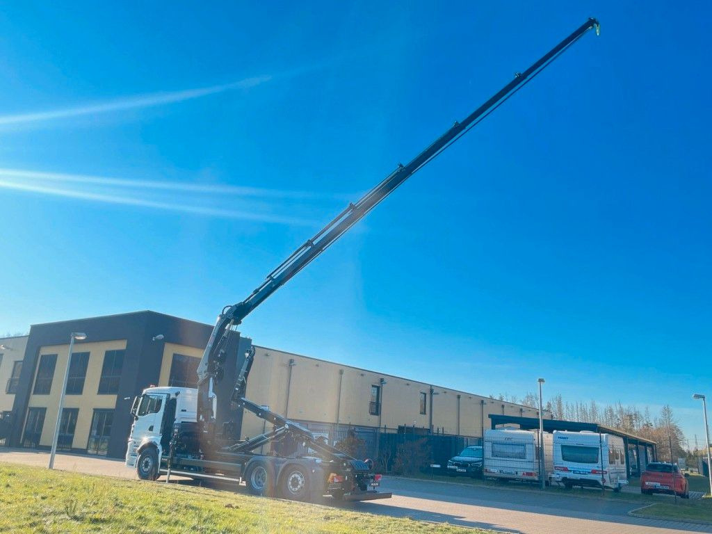 MAN TGS 26.470 6x2 Abrollkipper + Kran Hiab 228-6 - Pacēlājs ar āķi, Kravas auto ar manipulatoru: foto 4 MAN TGS 26.470 6x2 Abrollkipper + Kran Hiab 228-6 - Pacēlājs ar āķi, Kravas auto ar manipulatoru: foto 4