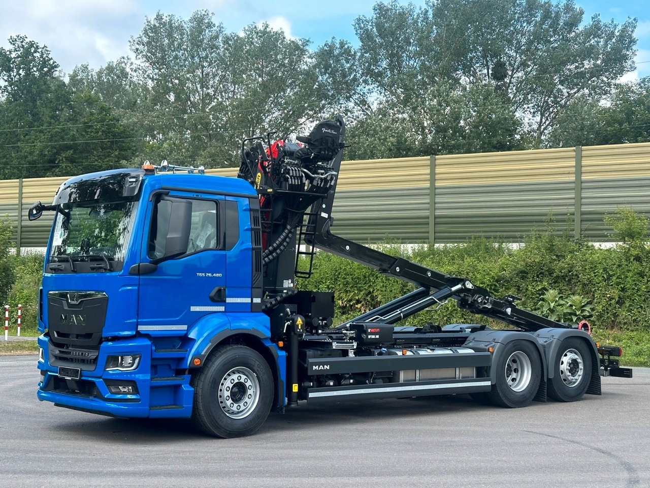 MAN TGS 26.480 6x2 Abrollkipper + Kran EPSILON - Pacēlājs ar āķi, Kravas auto ar manipulatoru: foto 3 MAN TGS 26.480 6x2 Abrollkipper + Kran EPSILON - Pacēlājs ar āķi, Kravas auto ar manipulatoru: foto 3