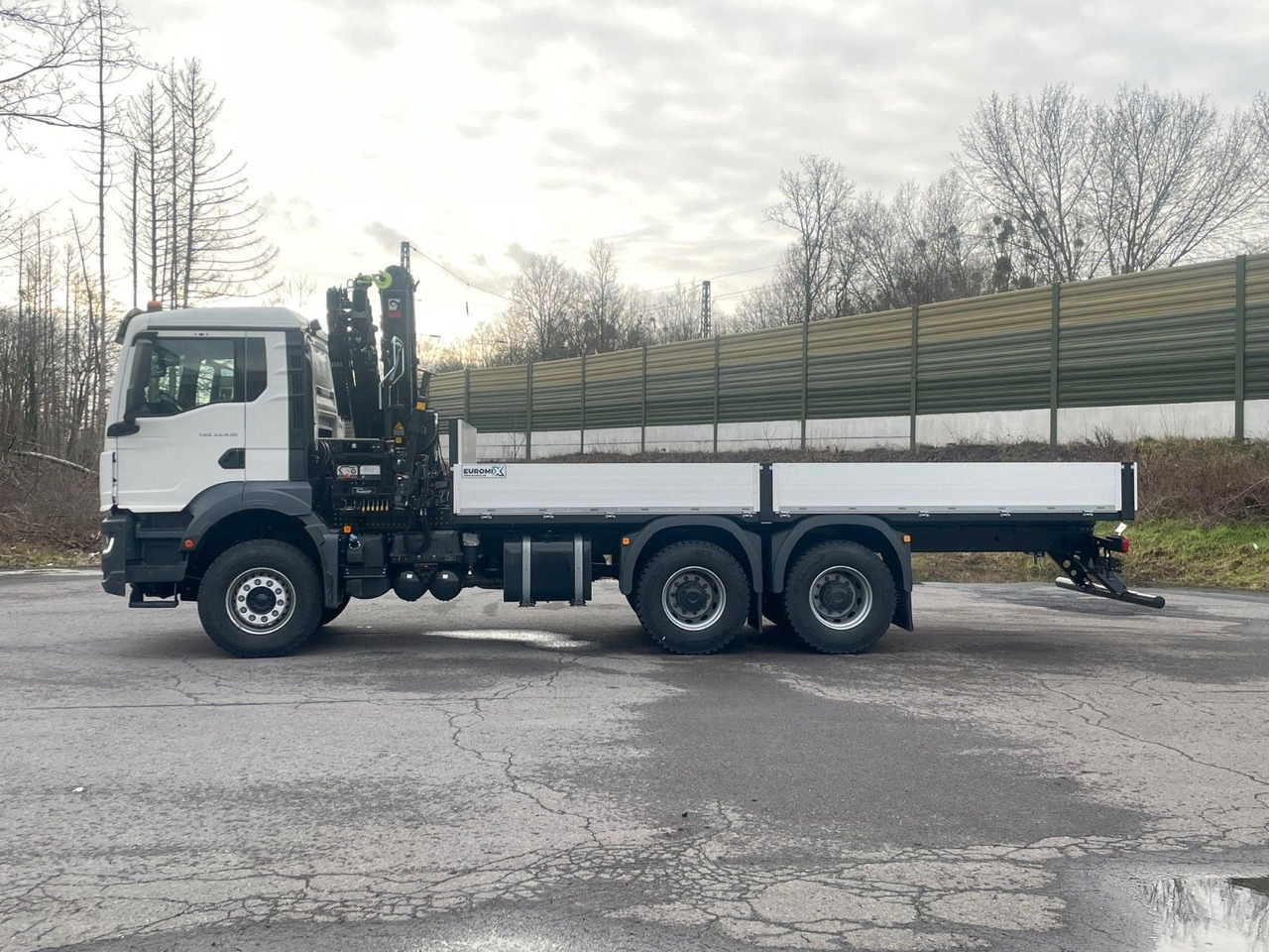 MAN TGS 33.440 6x4 Kran HIAB 138-3 - Bortu kravas automašīna/ Platforma, Kravas auto ar manipulatoru: foto 4 MAN TGS 33.440 6x4 Kran HIAB 138-3 - Bortu kravas automašīna/ Platforma, Kravas auto ar manipulatoru: foto 4