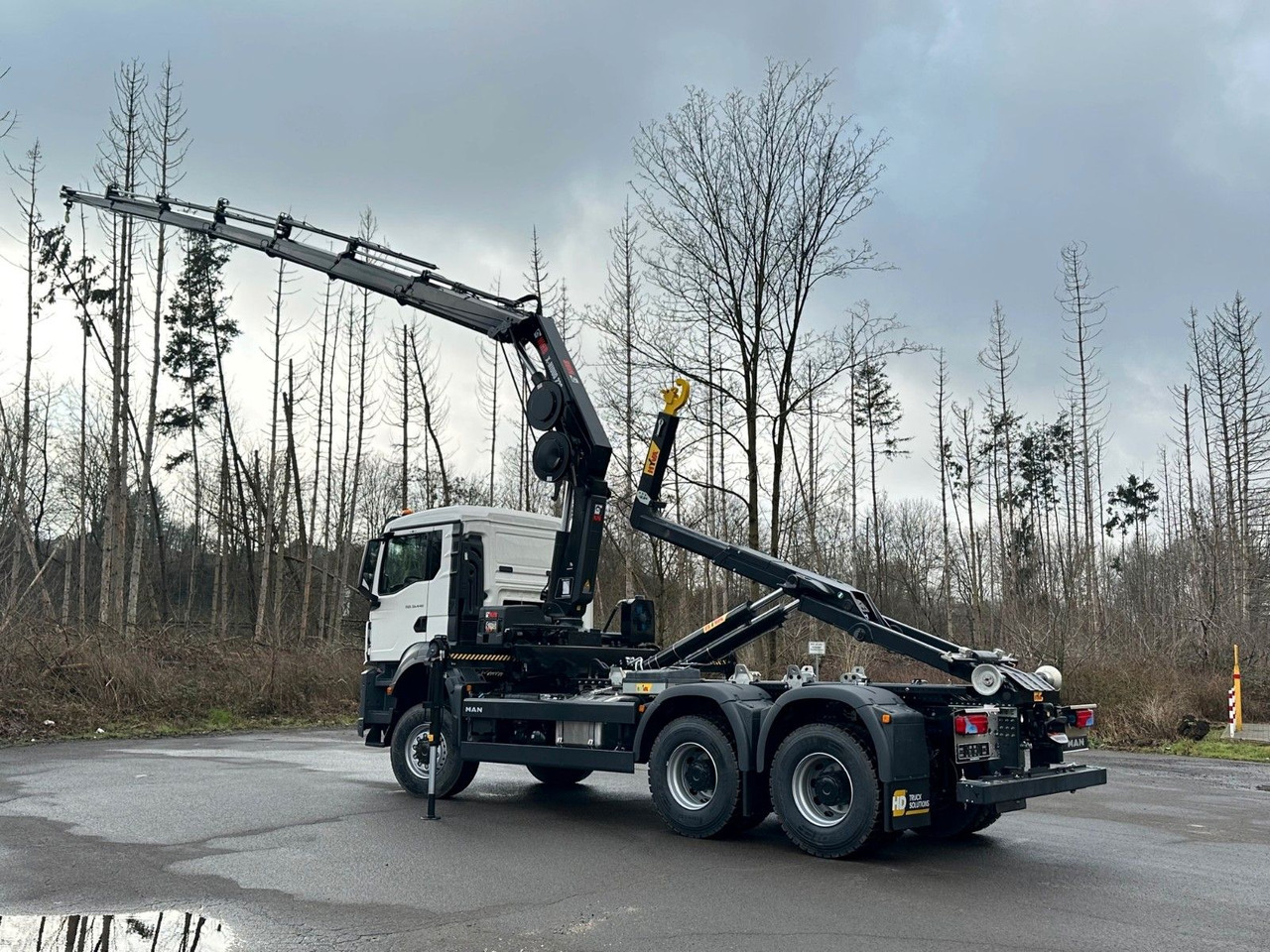 MAN TGS 33.440 6x6 BB Abrollkipper+Kran Hiab 228-6 - Pacēlājs ar āķi, Kravas auto ar manipulatoru: foto 5 MAN TGS 33.440 6x6 BB Abrollkipper+Kran Hiab 228-6 - Pacēlājs ar āķi, Kravas auto ar manipulatoru: foto 5
