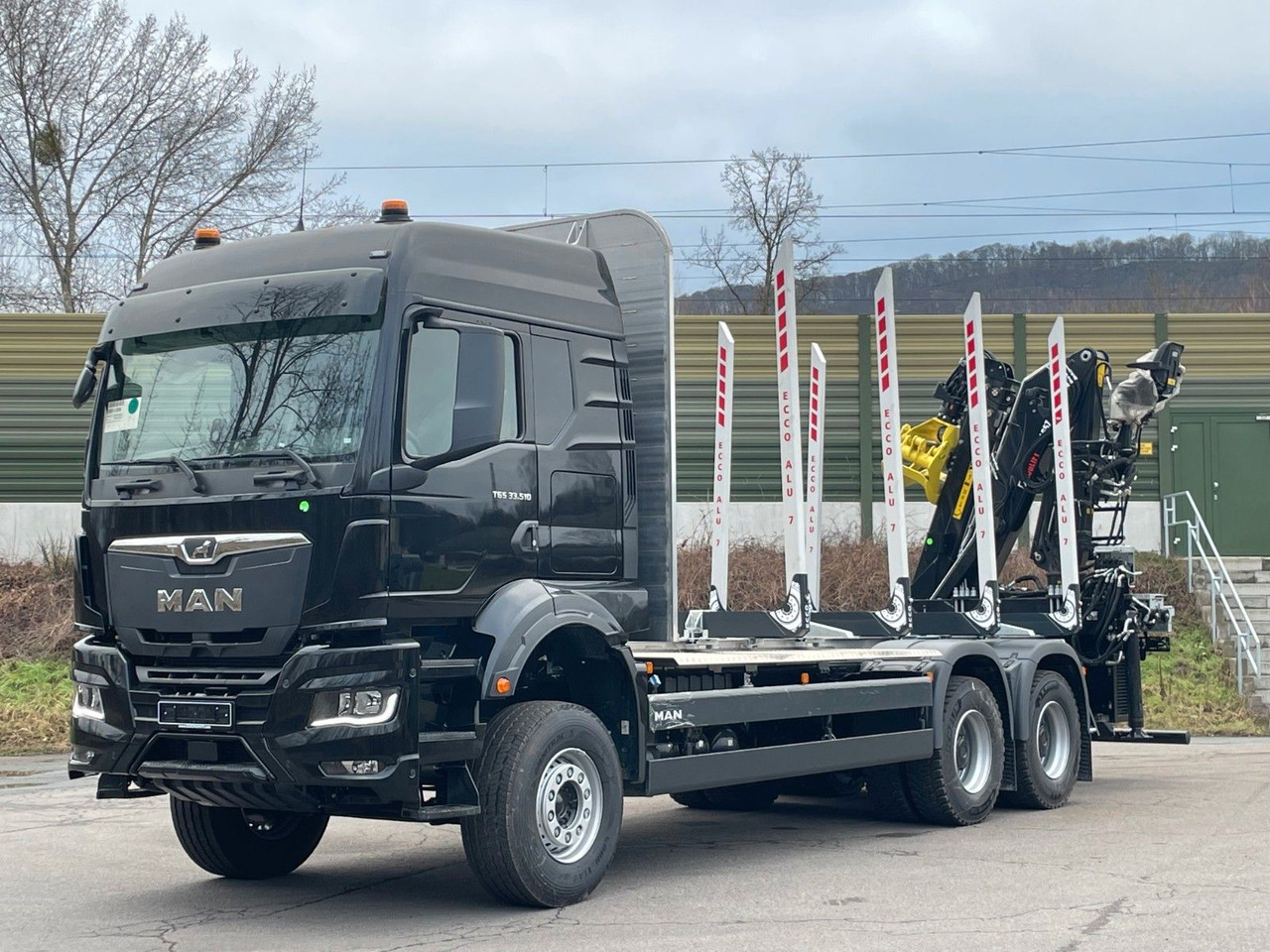 MAN TGS 33.510 6X4 BL Euro6e LogLift 165Z - Kokvedējs, Kravas auto ar manipulatoru: foto 2 MAN TGS 33.510 6X4 BL Euro6e LogLift 165Z - Kokvedējs, Kravas auto ar manipulatoru: foto 2