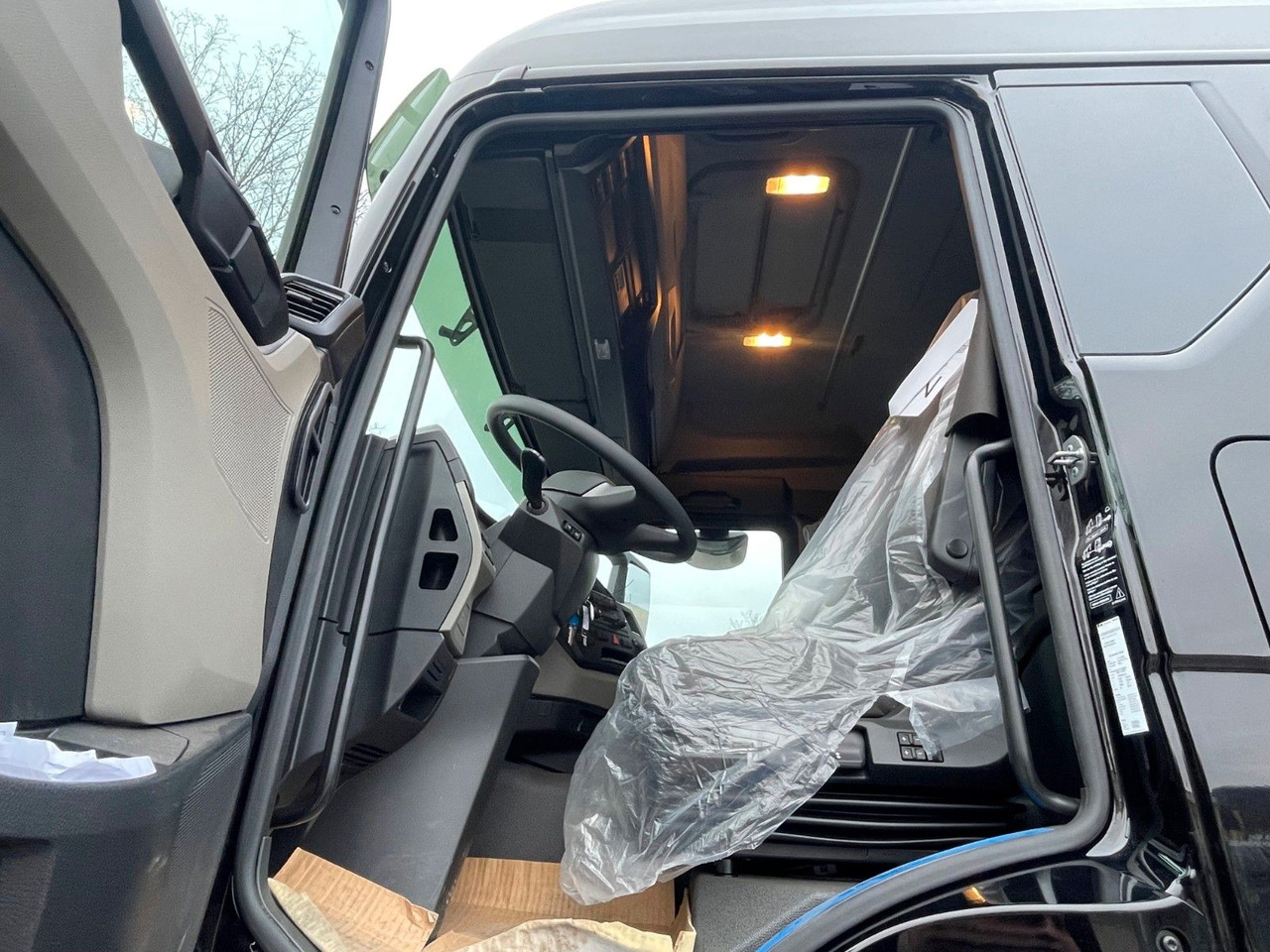 Kokvedējs, Kravas auto ar manipulatoru MAN TGS 33.510 6X4 BL Euro6e LogLift 165Z: foto 14