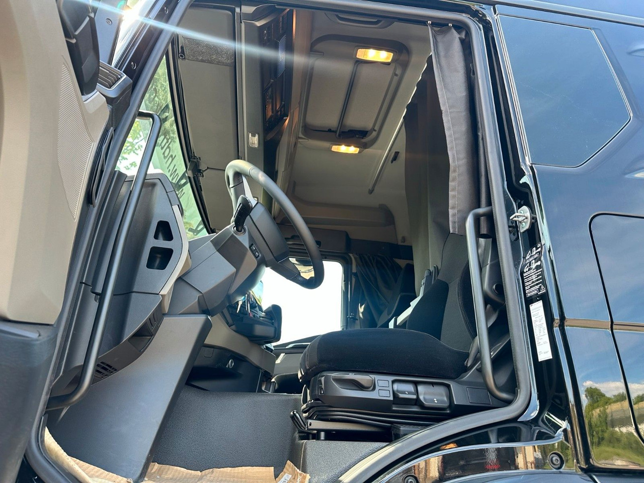 Pacēlājs ar āķi, Kravas auto ar manipulatoru MAN TGS 33.520 6X4  Euro6e Abrollkipper MULTILIFT: foto 17