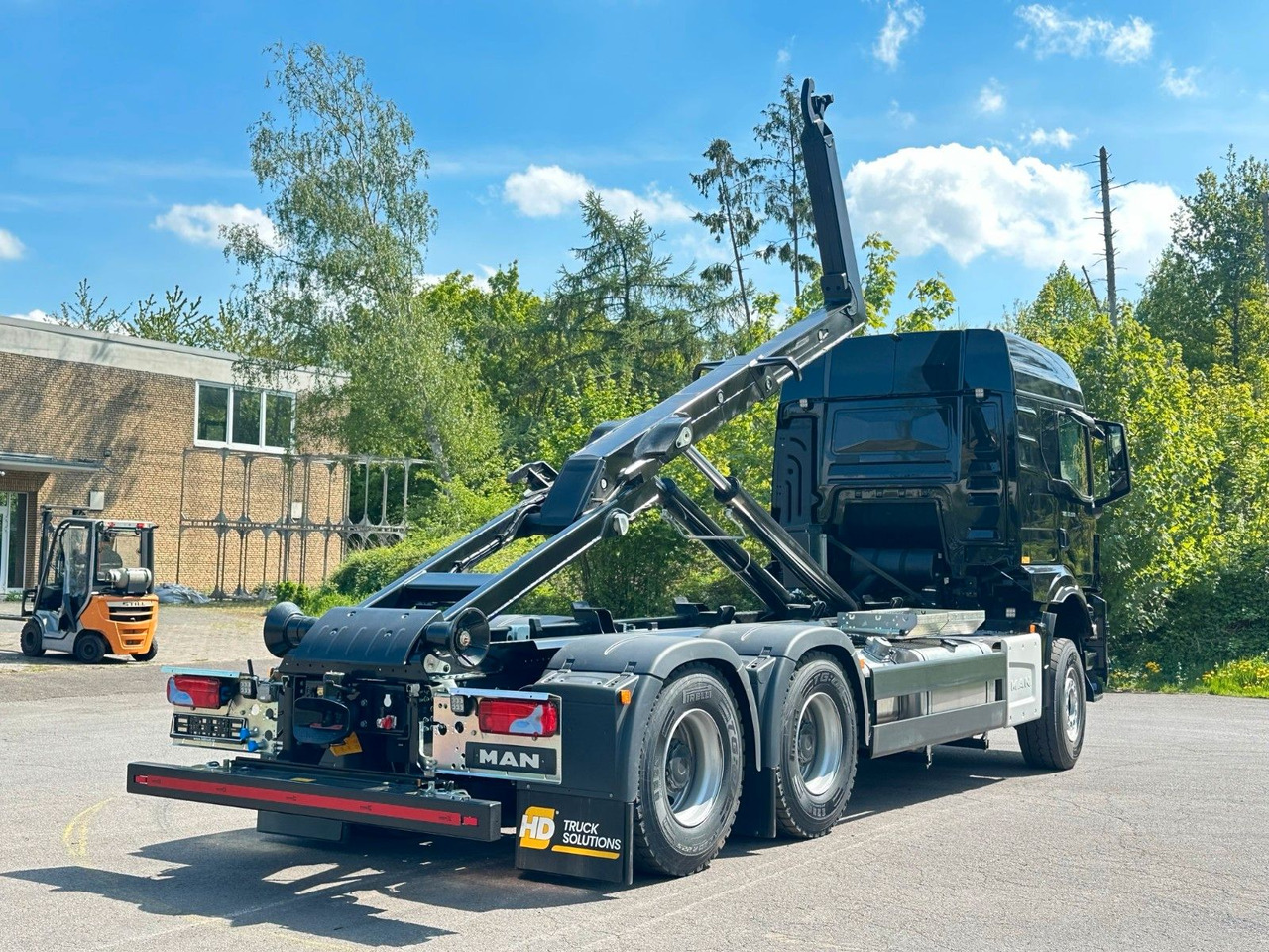 Pacēlājs ar āķi, Kravas auto ar manipulatoru MAN TGS 33.520 6X4  Euro6e Abrollkipper MULTILIFT: foto 6