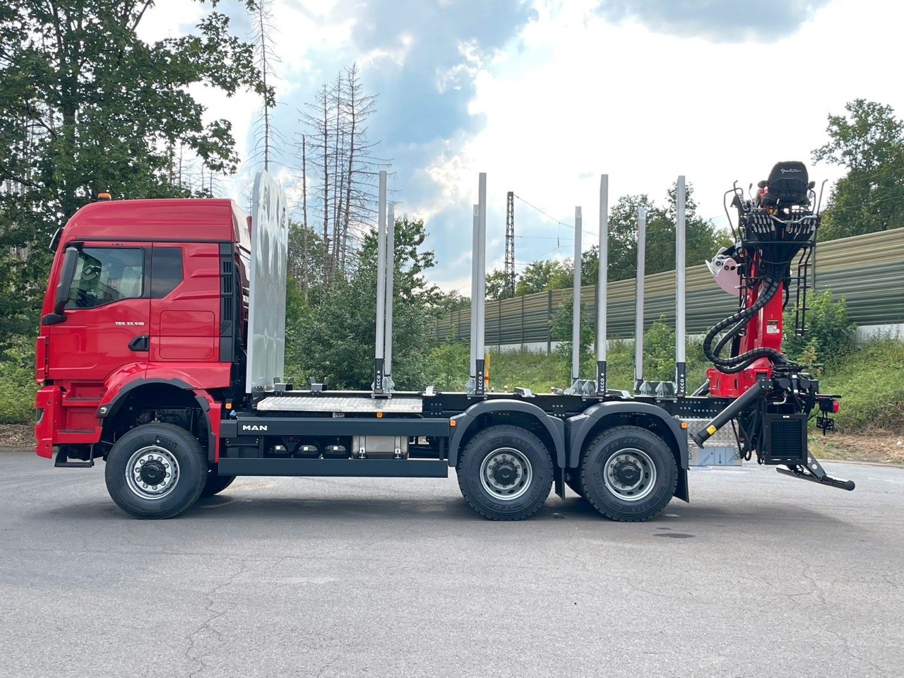 MAN TGS 33.520 6X6 Euro6e Radstand 3900mm EPSILON - Kokvedējs, Kravas auto ar manipulatoru: foto 4 MAN TGS 33.520 6X6 Euro6e Radstand 3900mm EPSILON - Kokvedējs, Kravas auto ar manipulatoru: foto 4