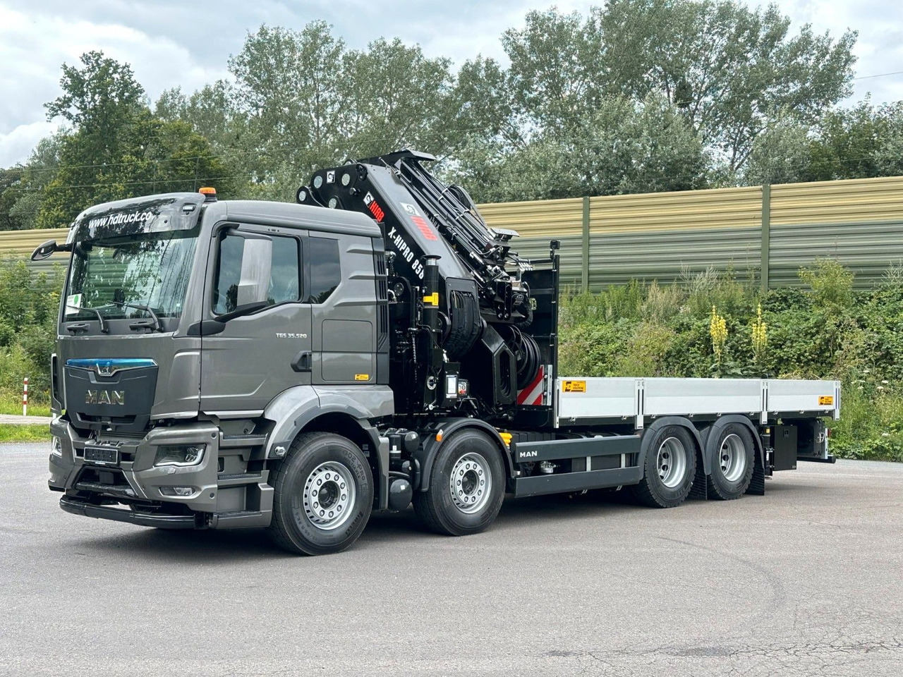 MAN TGS 35.520 8x4 BL HIAB X-HiPro858E-8 & Jib150x-6 - Kravas auto ar manipulatoru: foto 4 MAN TGS 35.520 8x4 BL HIAB X-HiPro858E-8 & Jib150x-6 - Kravas auto ar manipulatoru: foto 4