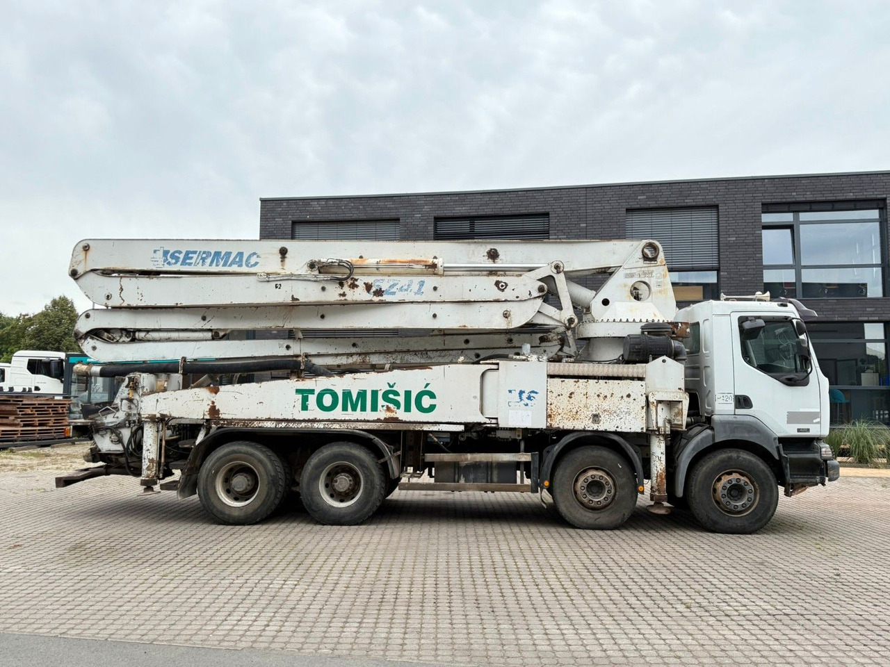Renault Kerax 420 dci Sermac 41m Betonpumpe - Betona sūknis: foto 5 Renault Kerax 420 dci Sermac 41m Betonpumpe - Betona sūknis: foto 5