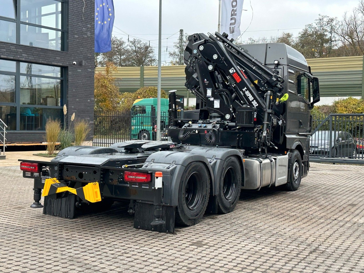 Vilcējs MAN TGX 26.580 6x4 Kran Hiab 302-6 + Jib-4: foto 7