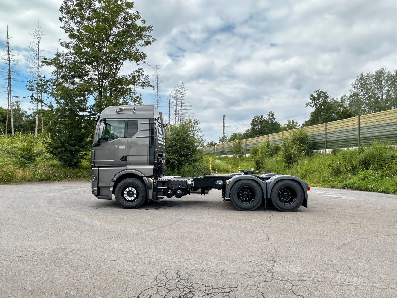 MAN TGX 26.580 6x4 Retarder - Vilcējs: foto 2 MAN TGX 26.580 6x4 Retarder - Vilcējs: foto 2