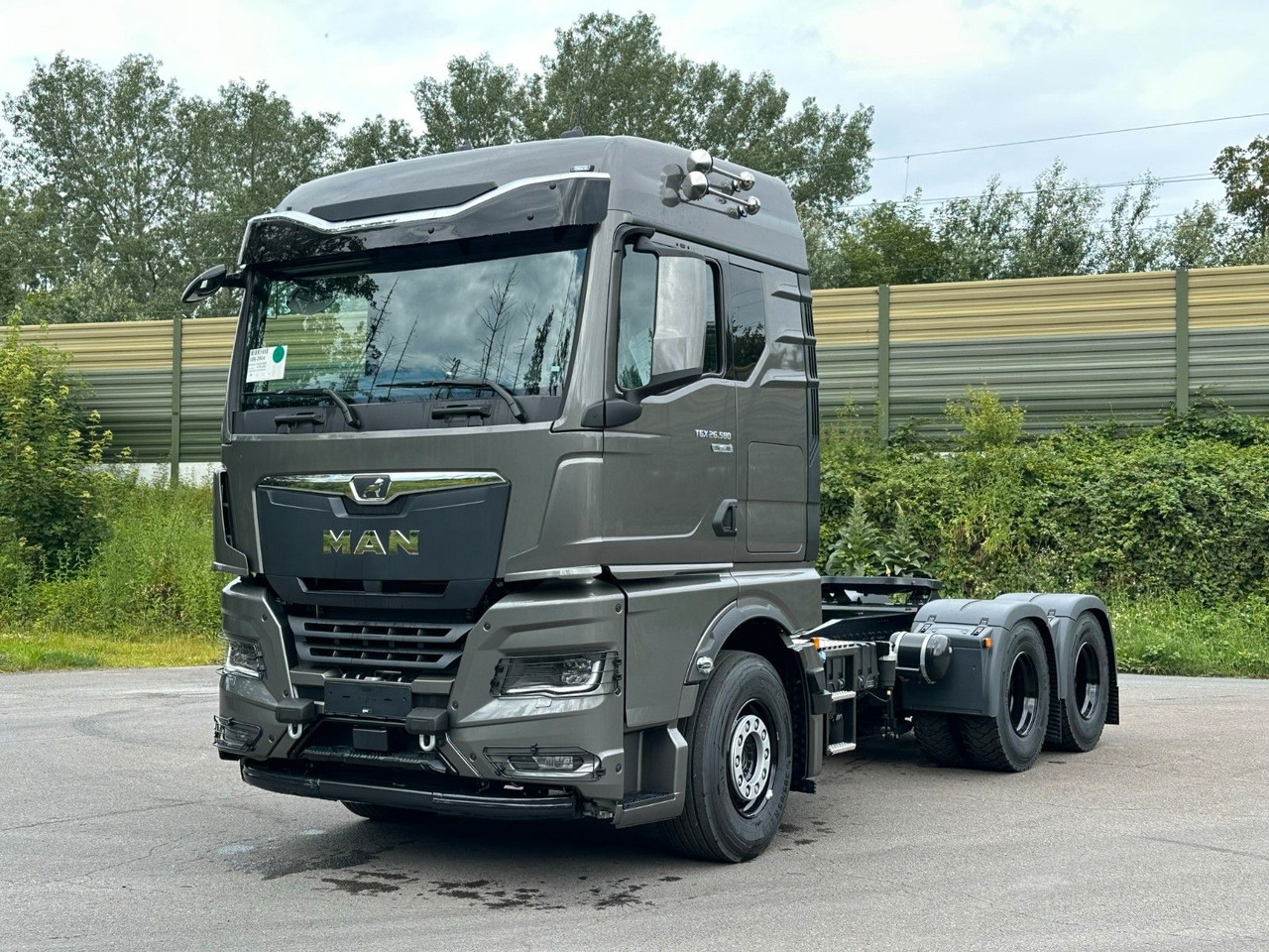 MAN TGX 26.580 6x4 Retarder - Vilcējs: foto 1 MAN TGX 26.580 6x4 Retarder - Vilcējs: foto 1