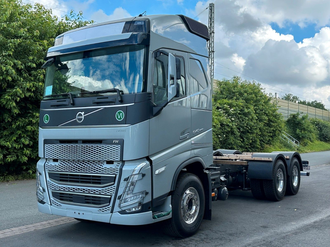 Volvo FH 540 6x4 - Šasija kravas automašīna: foto 1 Volvo FH 540 6x4 - Šasija kravas automašīna: foto 1