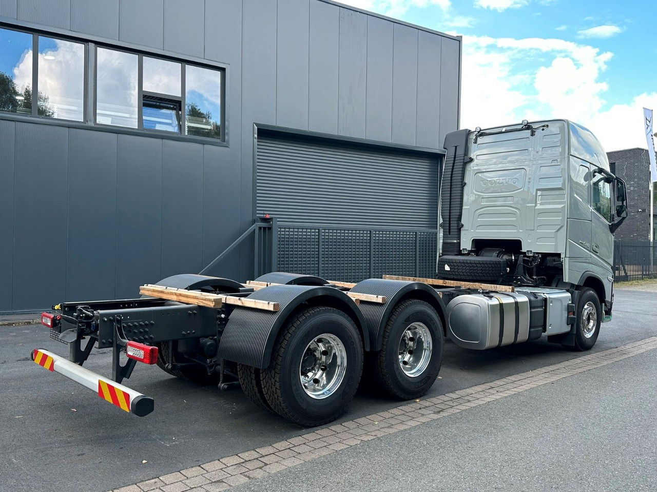 Volvo FH 540 6x4 - Šasija kravas automašīna: foto 5 Volvo FH 540 6x4 - Šasija kravas automašīna: foto 5