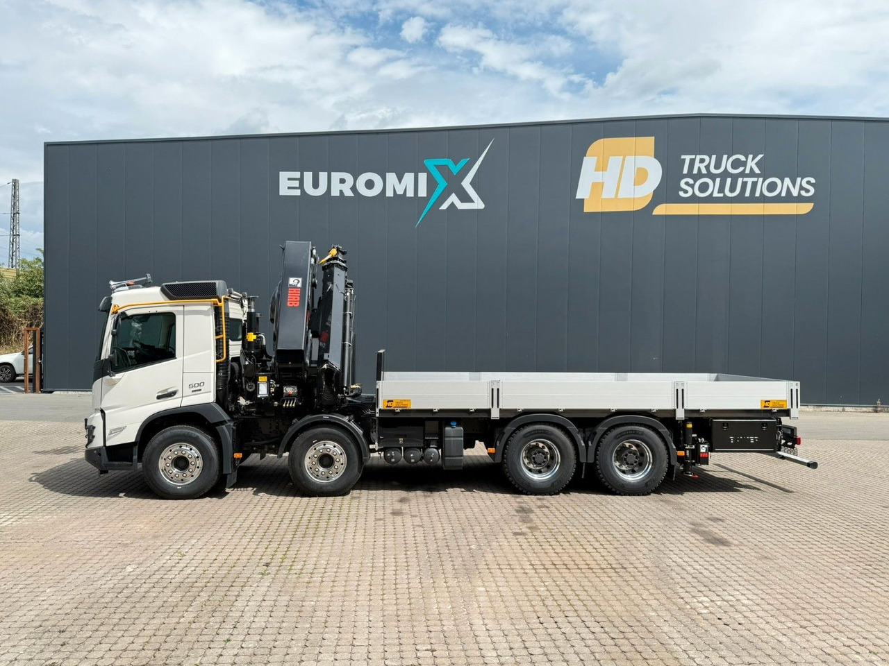 Volvo FMX 500 8x4 Kran Hiab 658-6 - Kravas auto ar manipulatoru: foto 2 Volvo FMX 500 8x4 Kran Hiab 658-6 - Kravas auto ar manipulatoru: foto 2