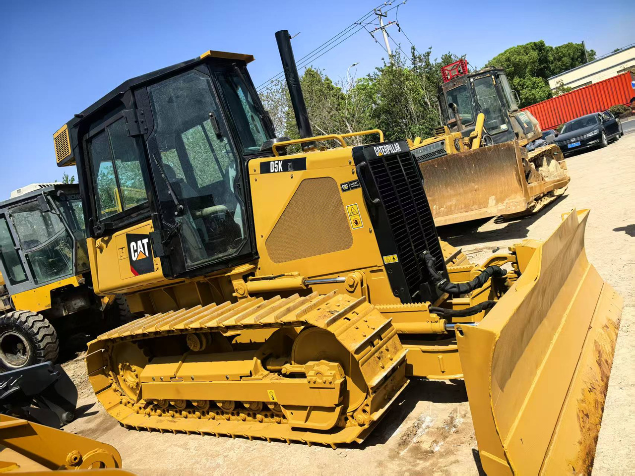 CATERPILLAR D5K - Buldozers: foto 2 CATERPILLAR D5K - Buldozers: foto 2